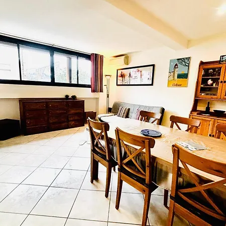 Le Republique - Centre - Wifi Daire Collioure